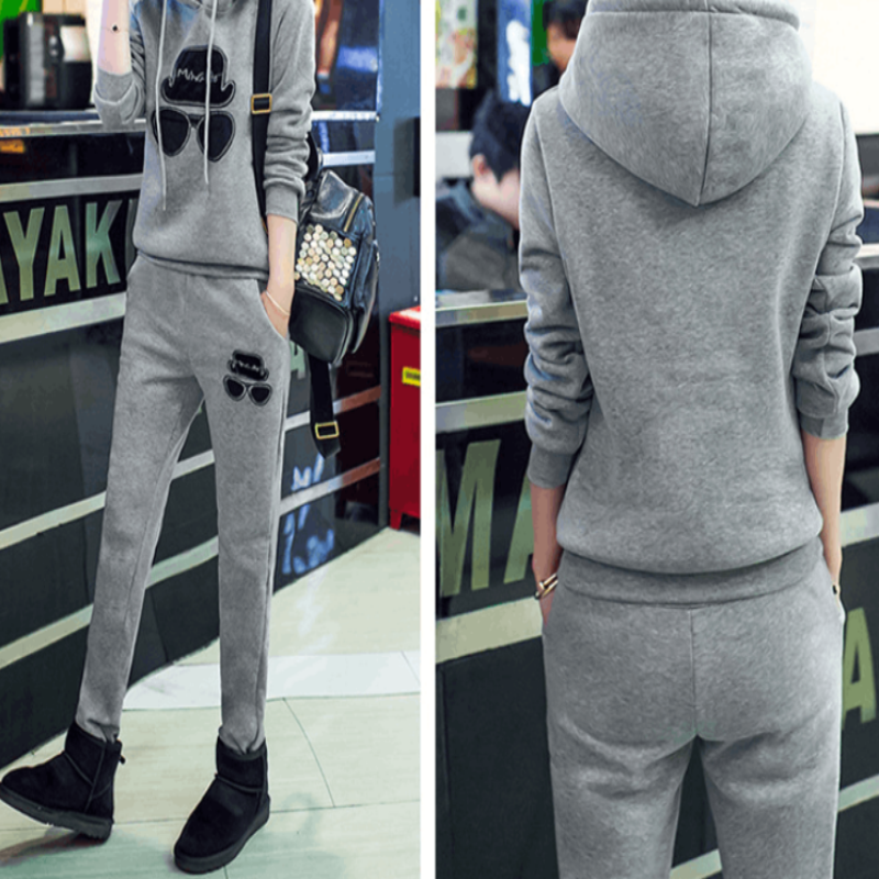 Ladies Hooded Long-Sleeved Sweater Suit - Beauty and Trends 
